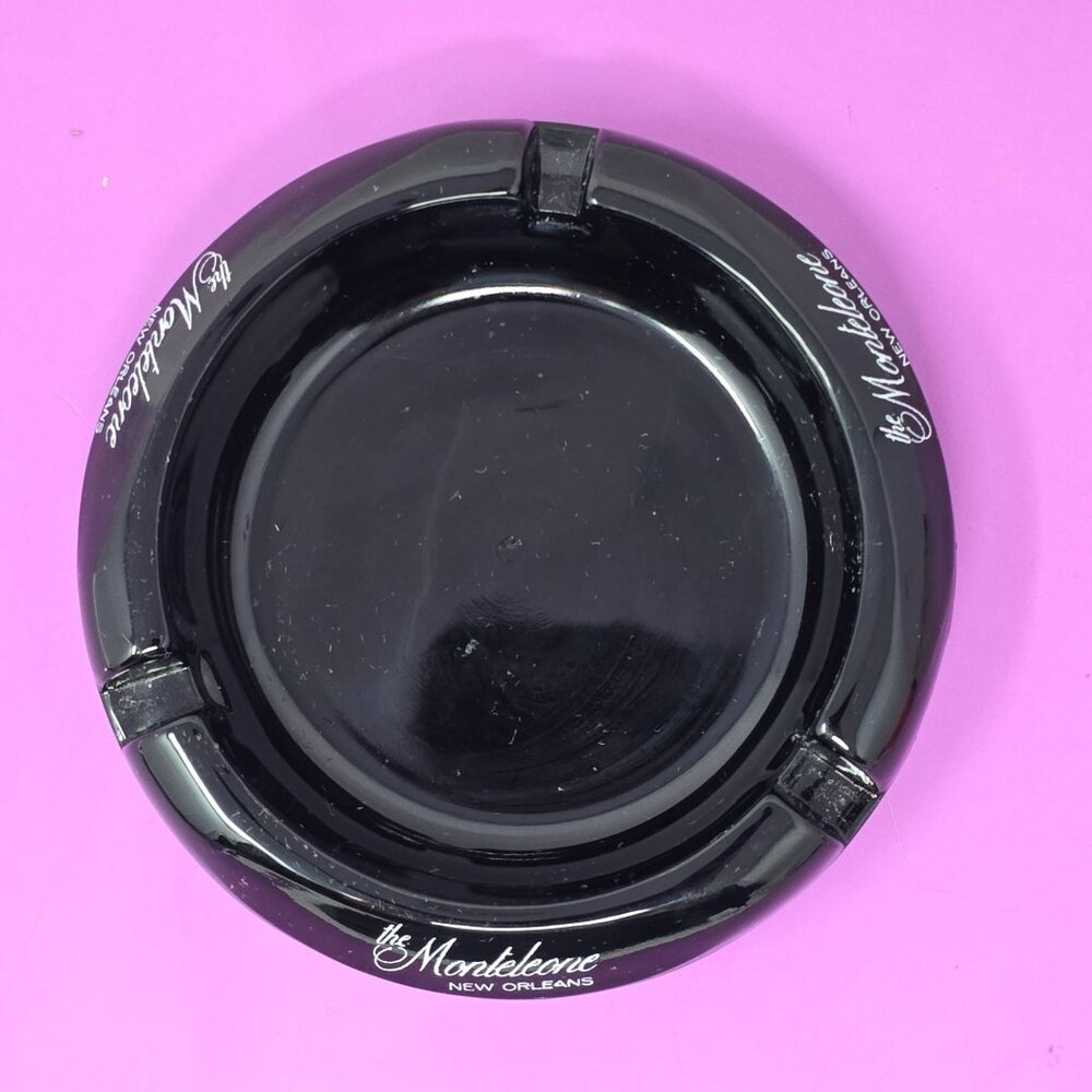 Vintage/Retro The Monteleone New Orleans Black Glass Ashtray 4 Cigar Holder - Picture 4 of 7